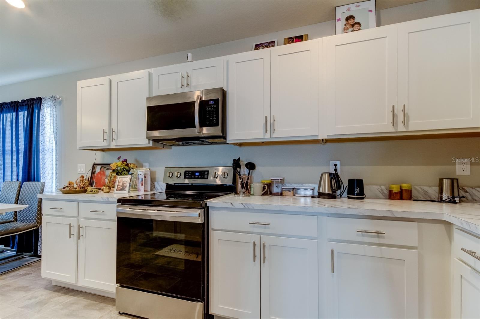 Image 15 of 38 For 6738 Hanworth Lane