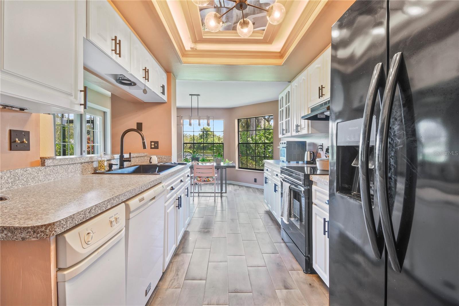 Image 11 of 48 For 2906 Windridge Drive