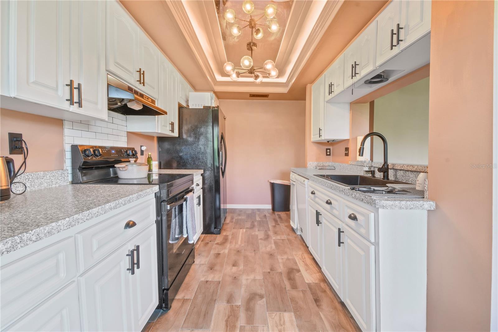 Image 13 of 48 For 2906 Windridge Drive
