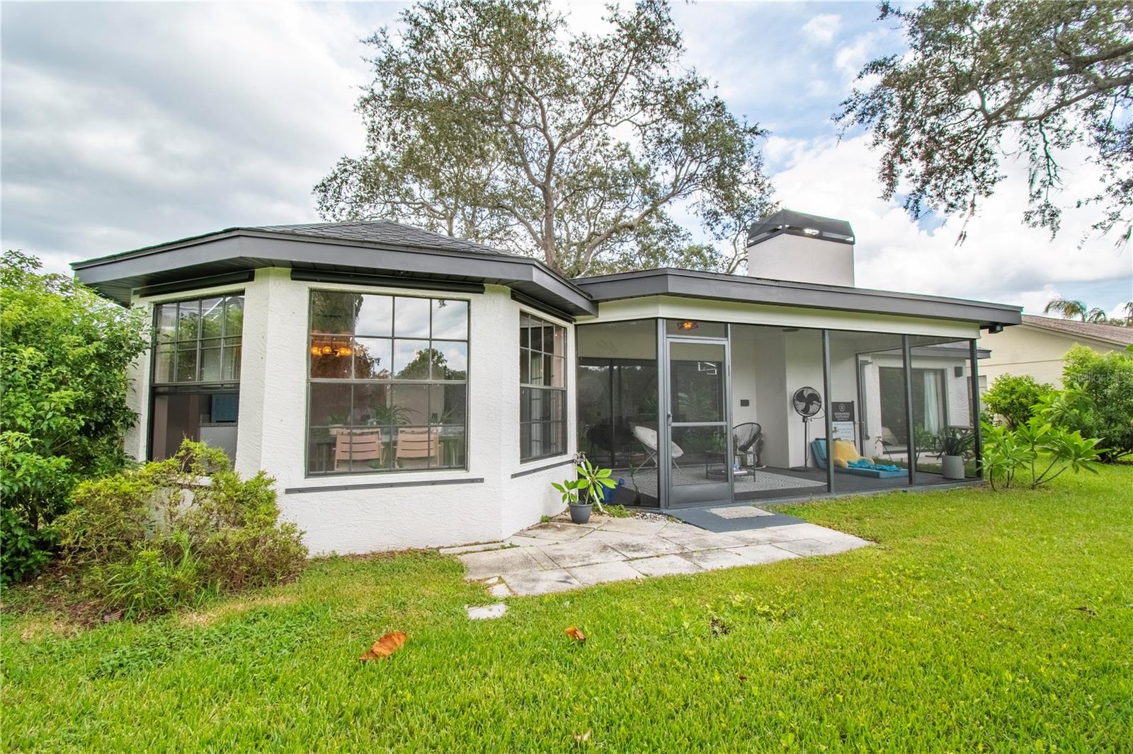 Image 39 of 48 For 2906 Windridge Drive