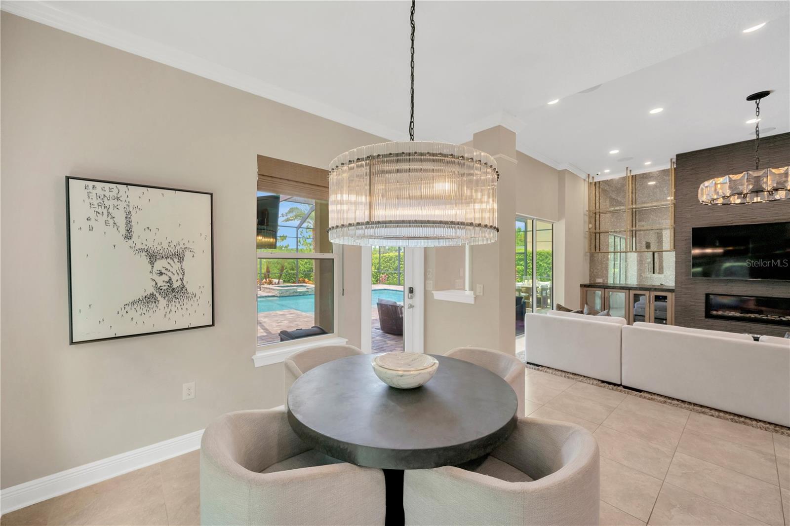Listing photo id 10 for 9219 Tillinghast Drive
