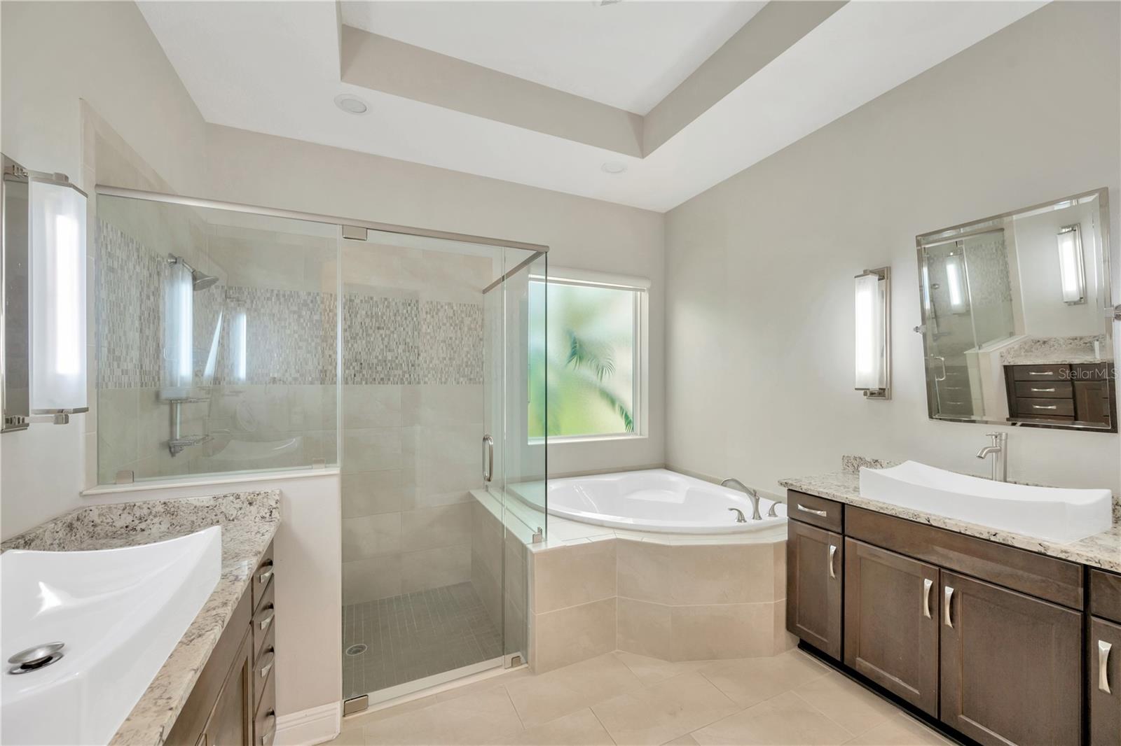 Listing photo id 20 for 9219 Tillinghast Drive