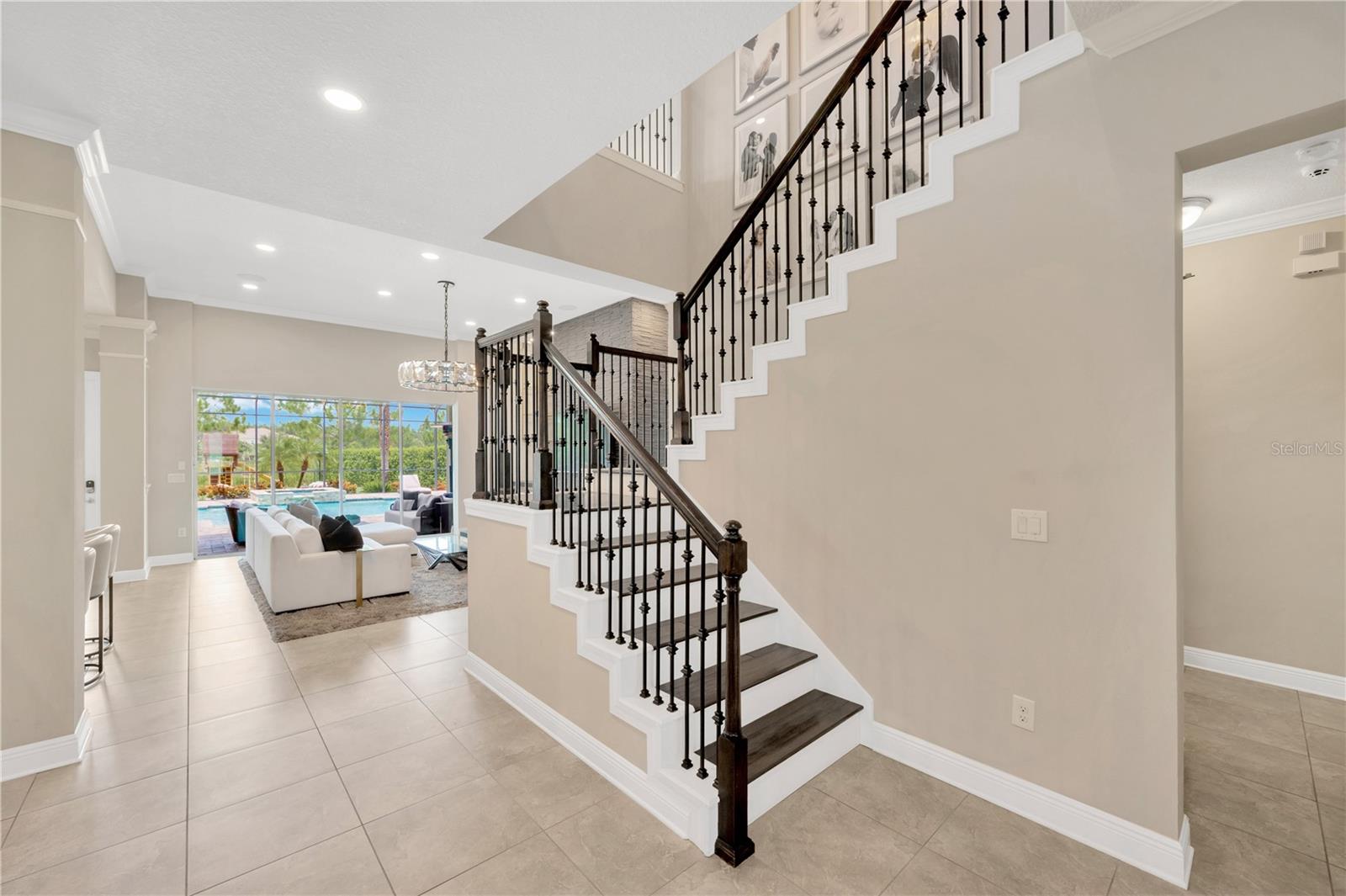 Listing photo id 4 for 9219 Tillinghast Drive