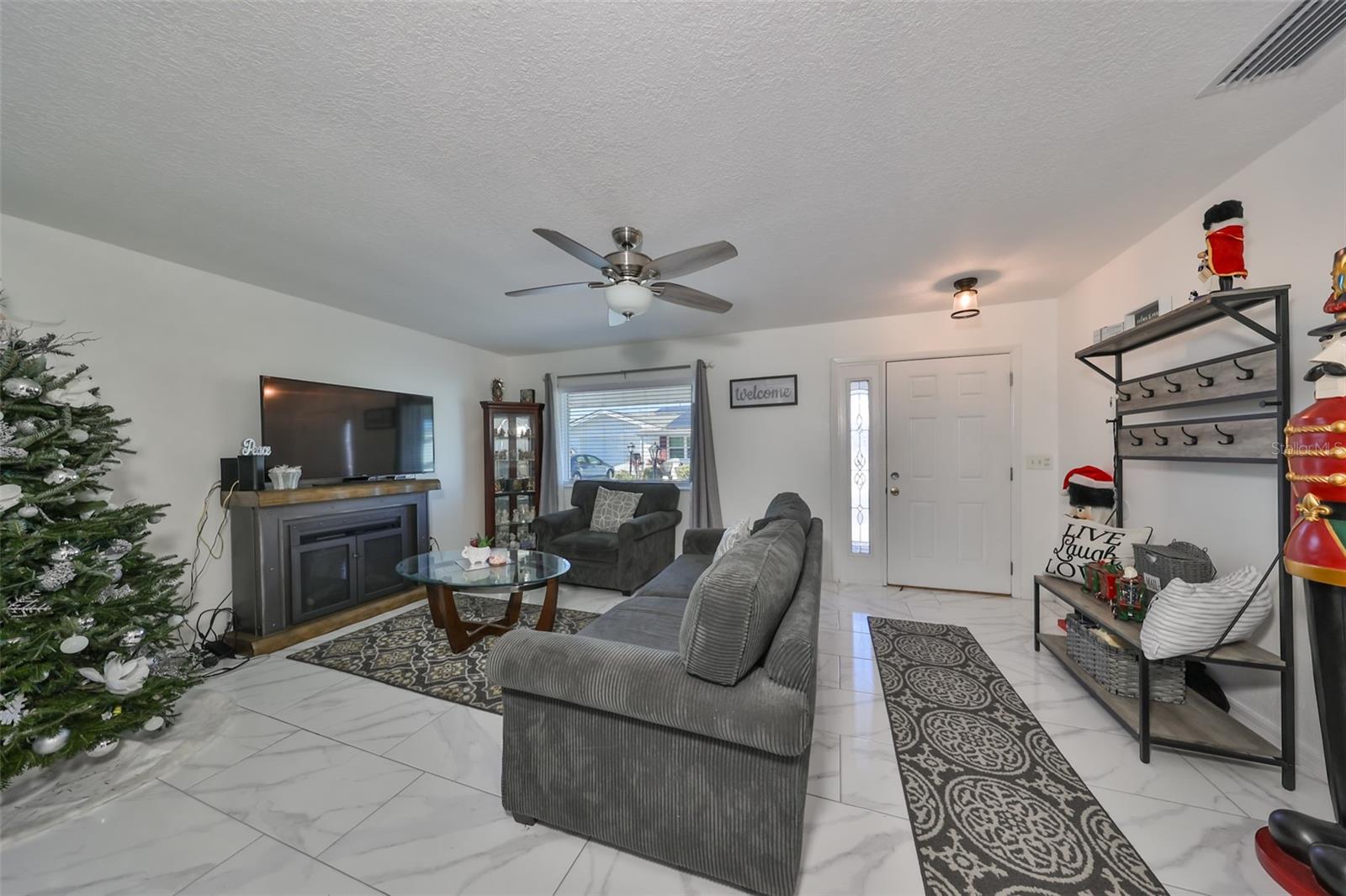 Image 3 of 21 For 703 Rutgers Place