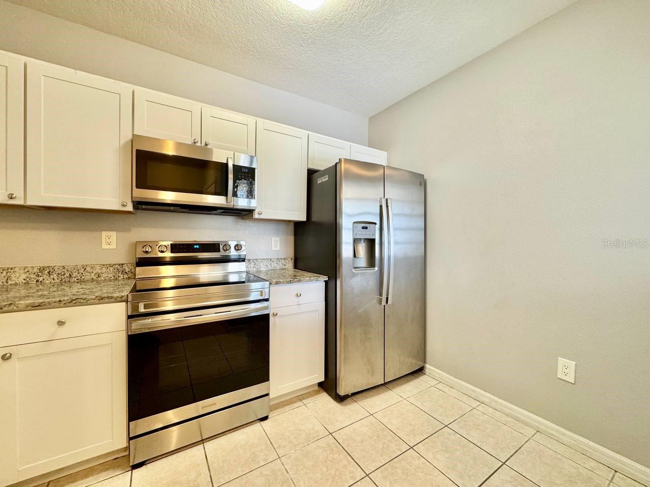 Image 4 of 24 For 6436 Cypressdale Drive 201
