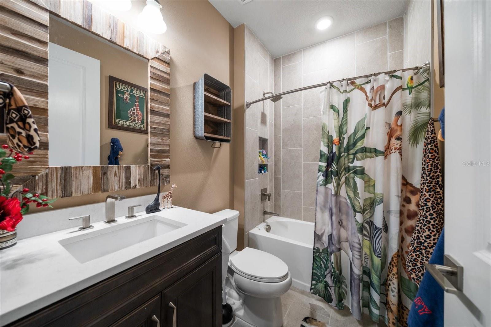 Listing photo id 22 for 2516 Cobalt Shores Lane