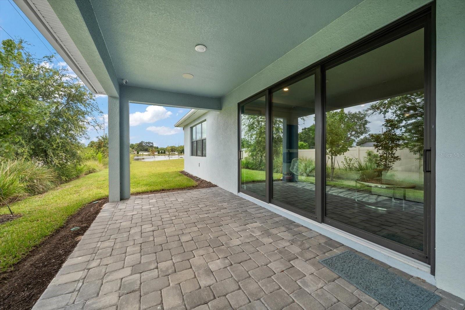 Listing photo id 26 for 2516 Cobalt Shores Lane