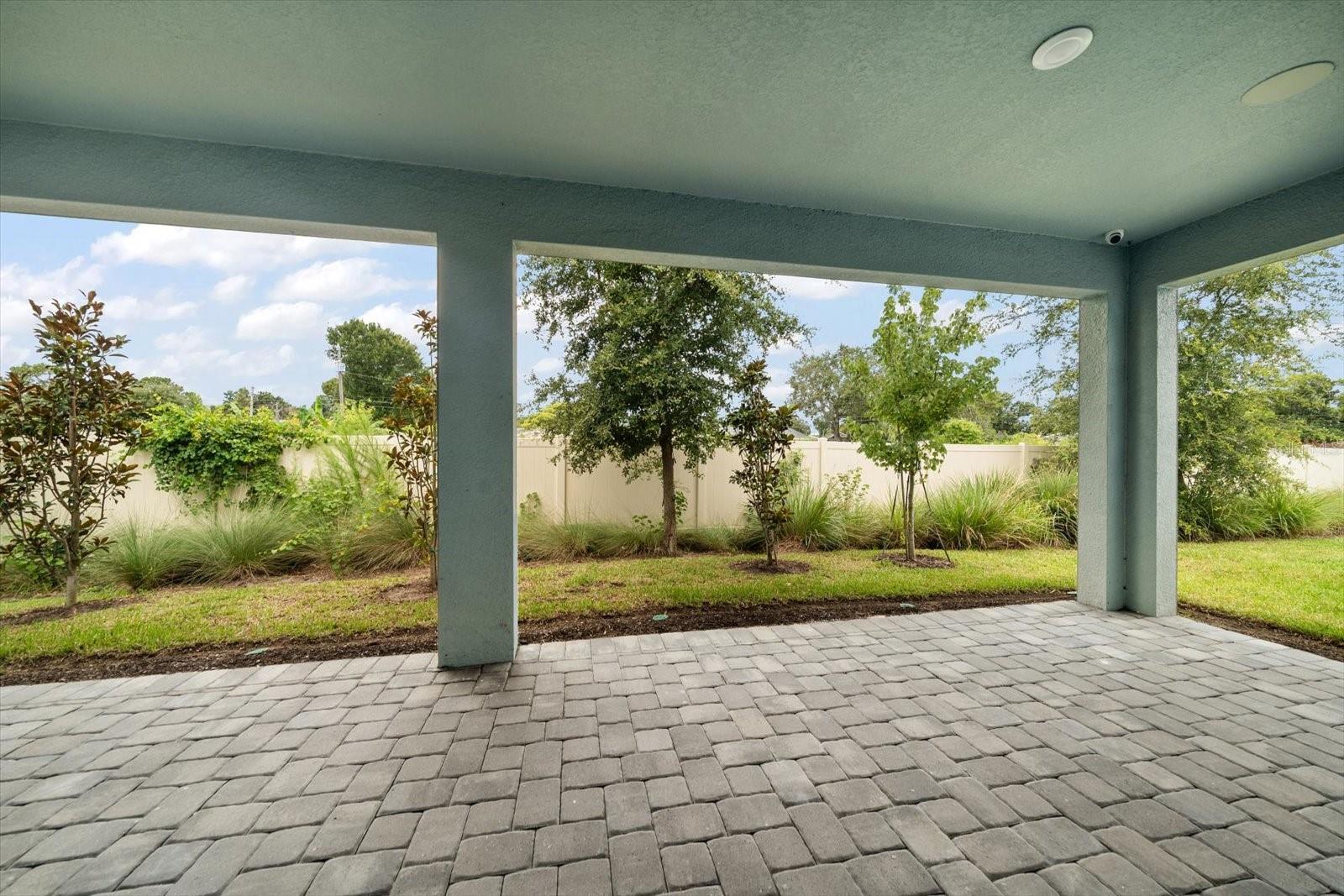 Listing photo id 28 for 2516 Cobalt Shores Lane