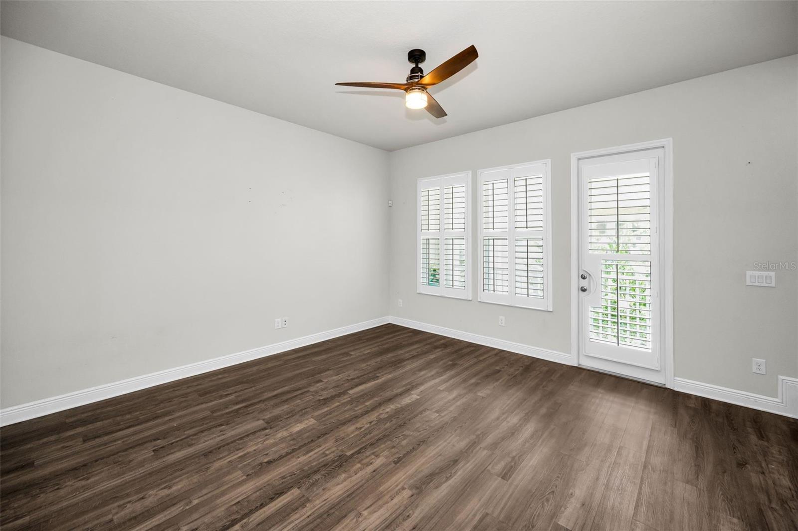Image 21 of 77 For 9589 Cavendish Drive