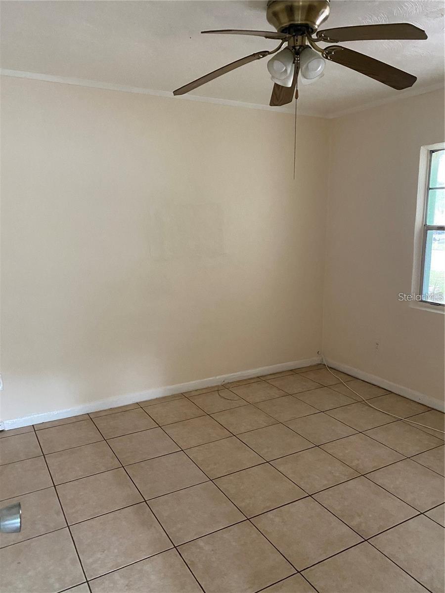 Image 5 of 7 For 1133 Tangerine Street