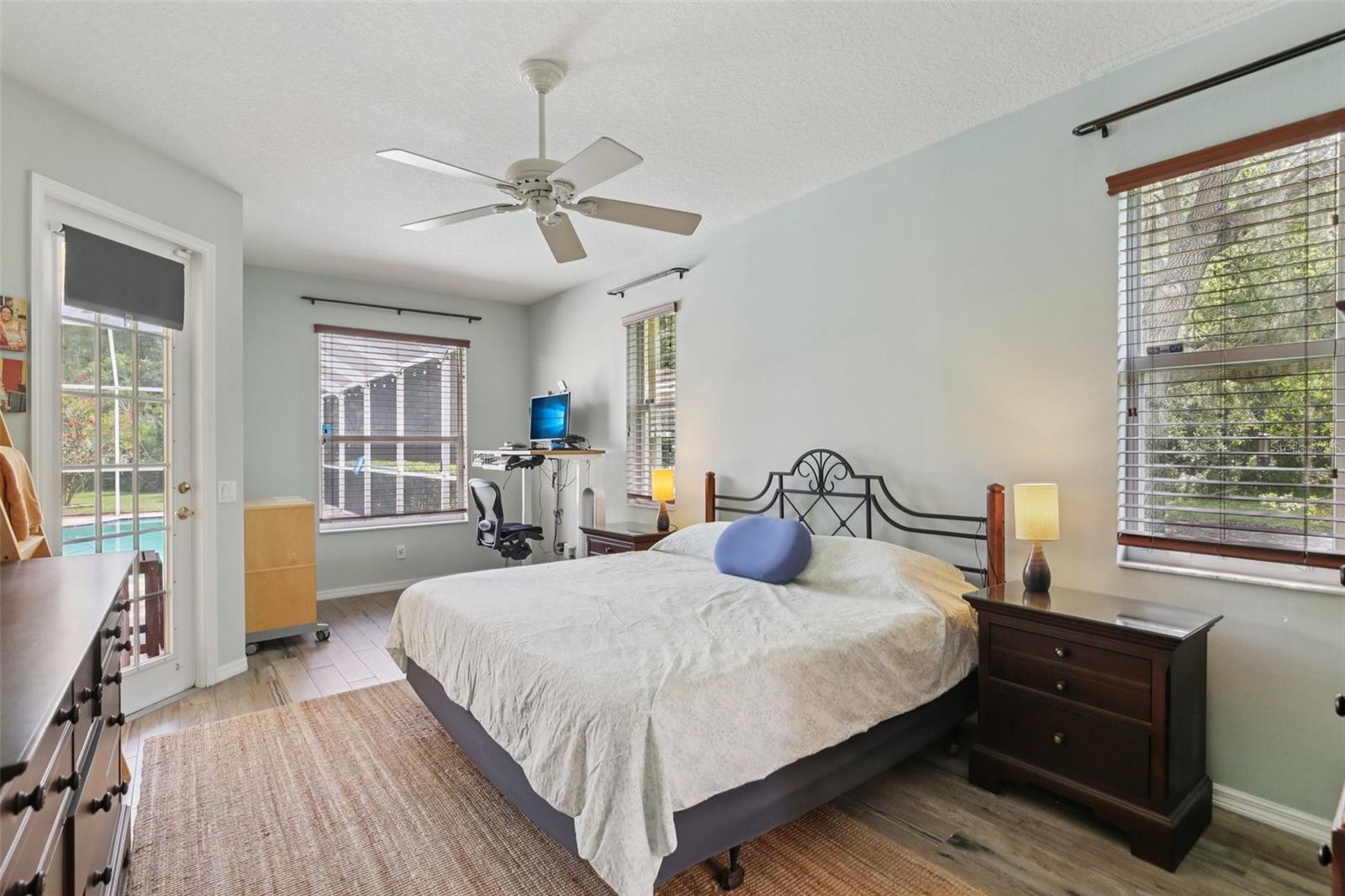 Image 15 of 31 For 7639 Teral Court