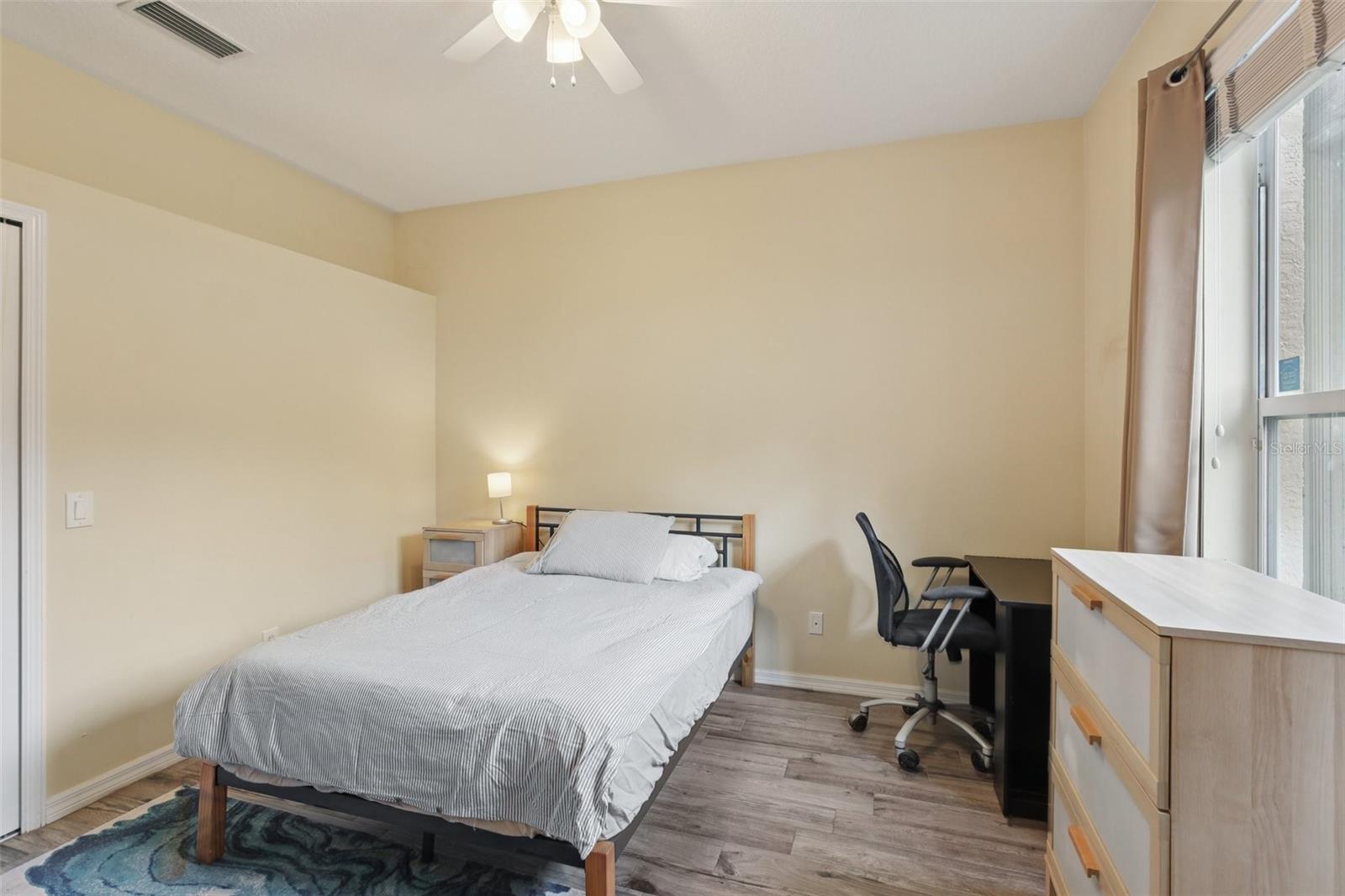 Image 19 of 31 For 7639 Teral Court
