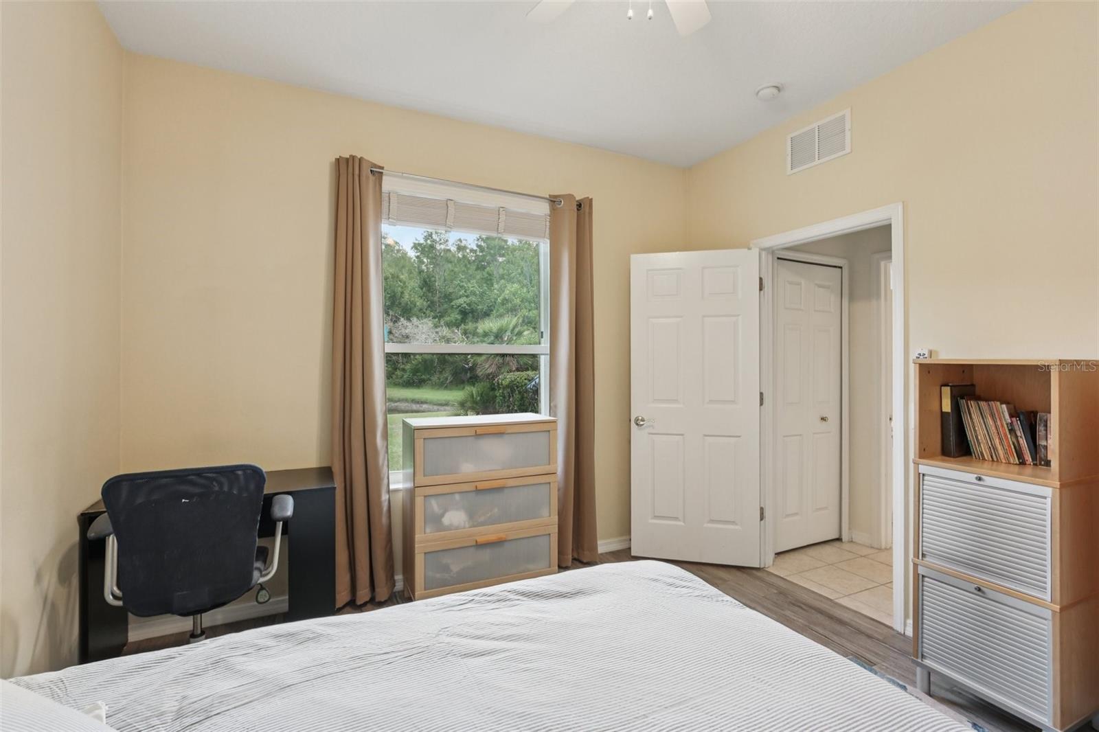 Image 20 of 31 For 7639 Teral Court