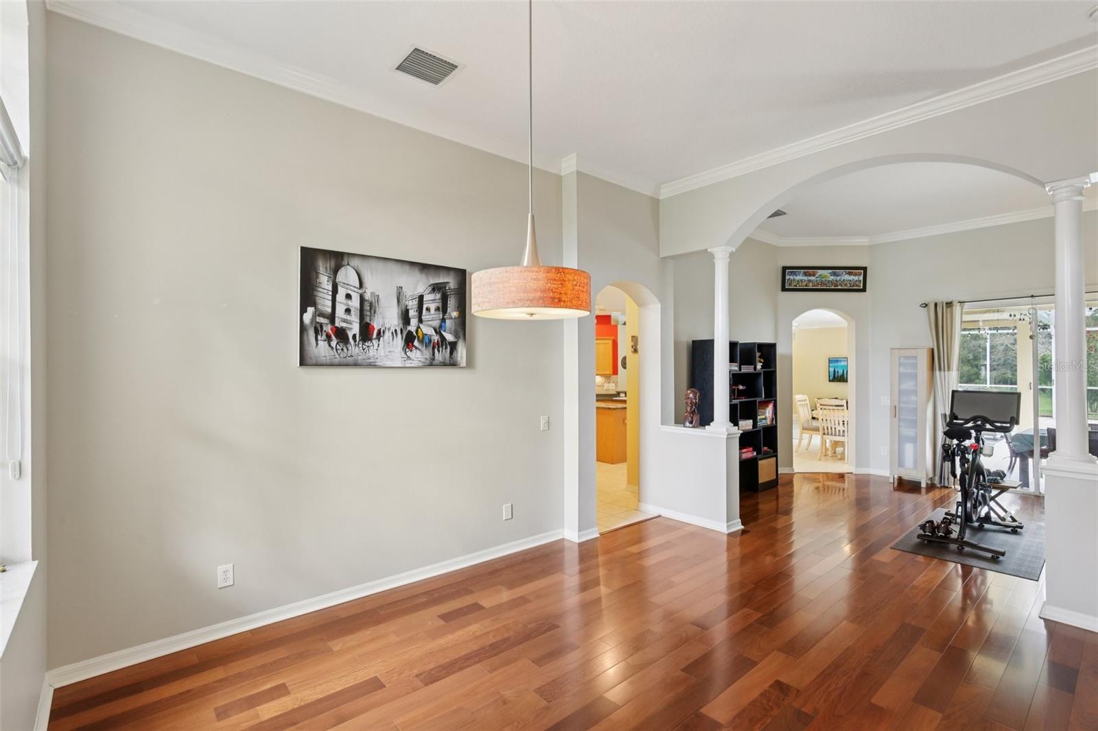 Image 4 of 31 For 7639 Teral Court