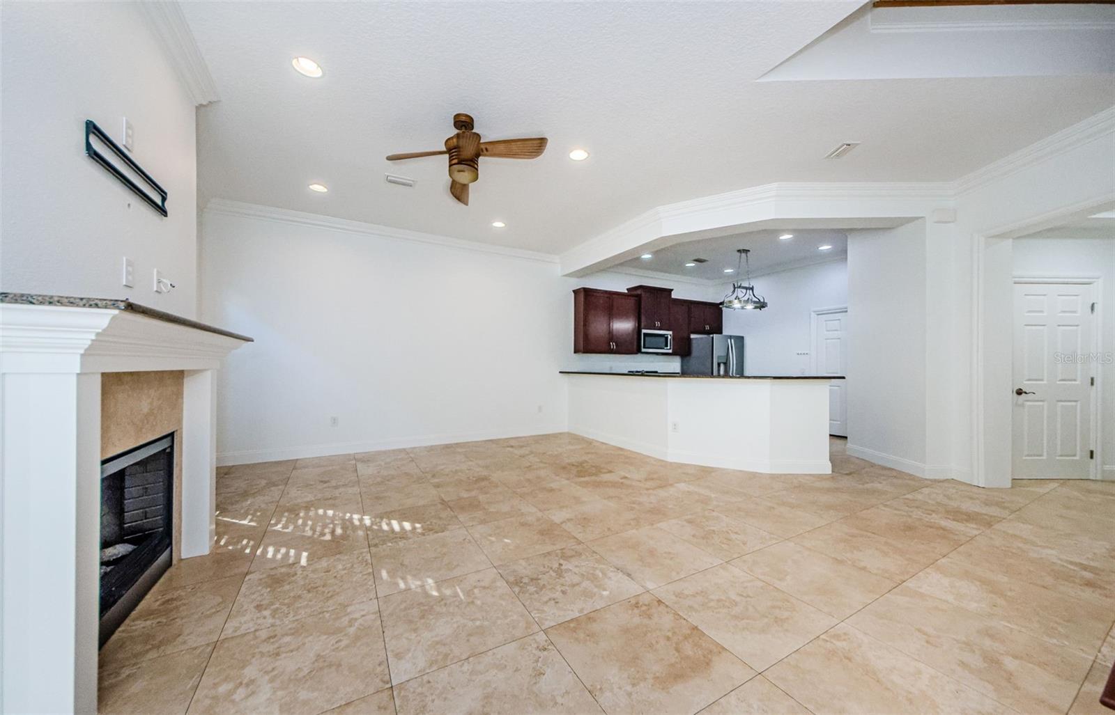 Image 12 of 38 For 3810 Villas Del Sol Court
