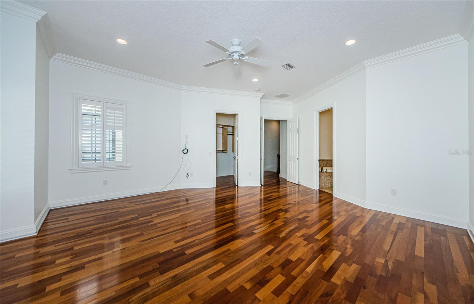 Image 24 of 38 For 3810 Villas Del Sol Court