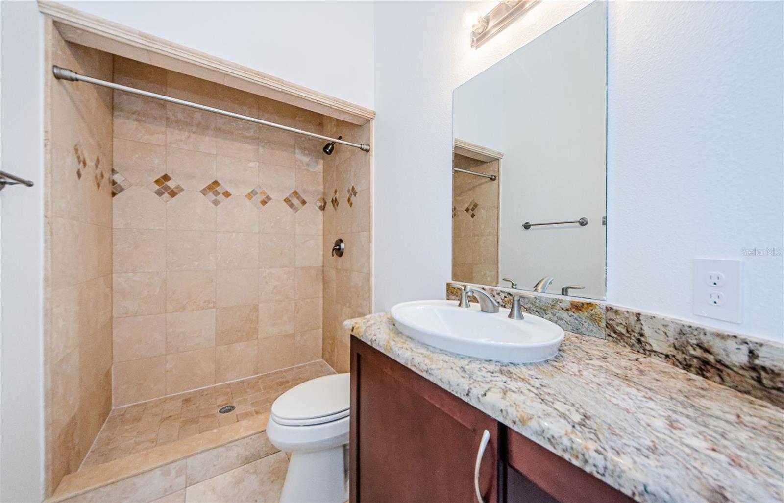 Image 32 of 38 For 3810 Villas Del Sol Court