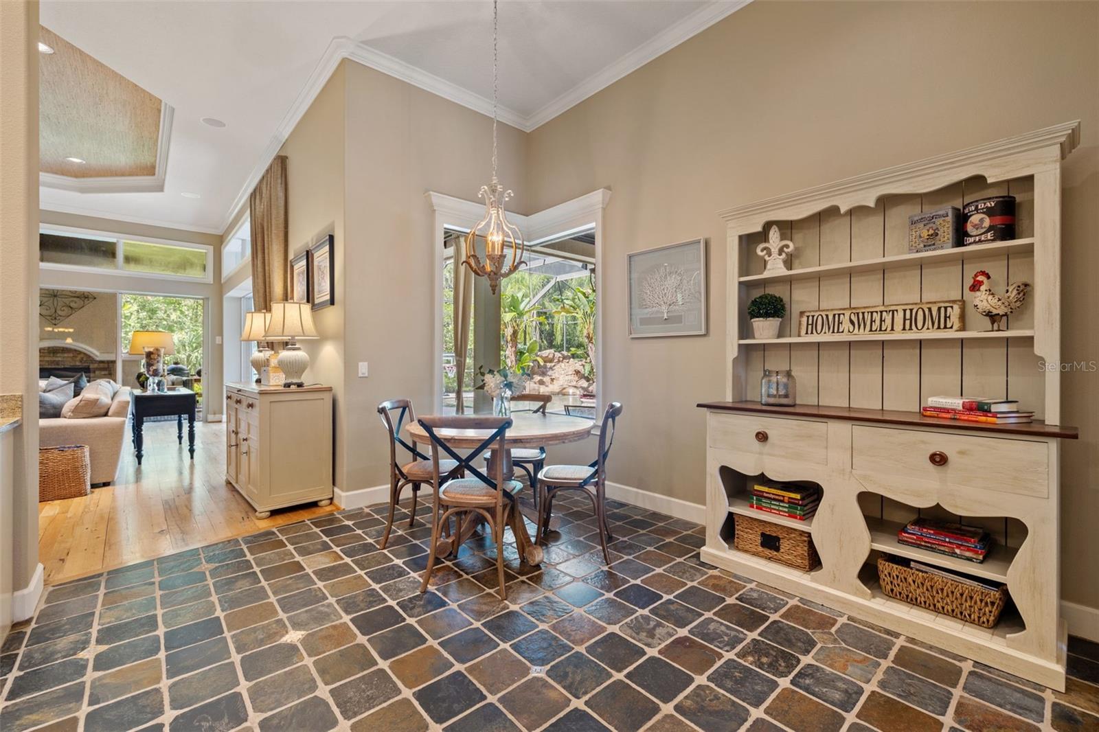 Image 18 of 61 For 5001 Waydale Lane