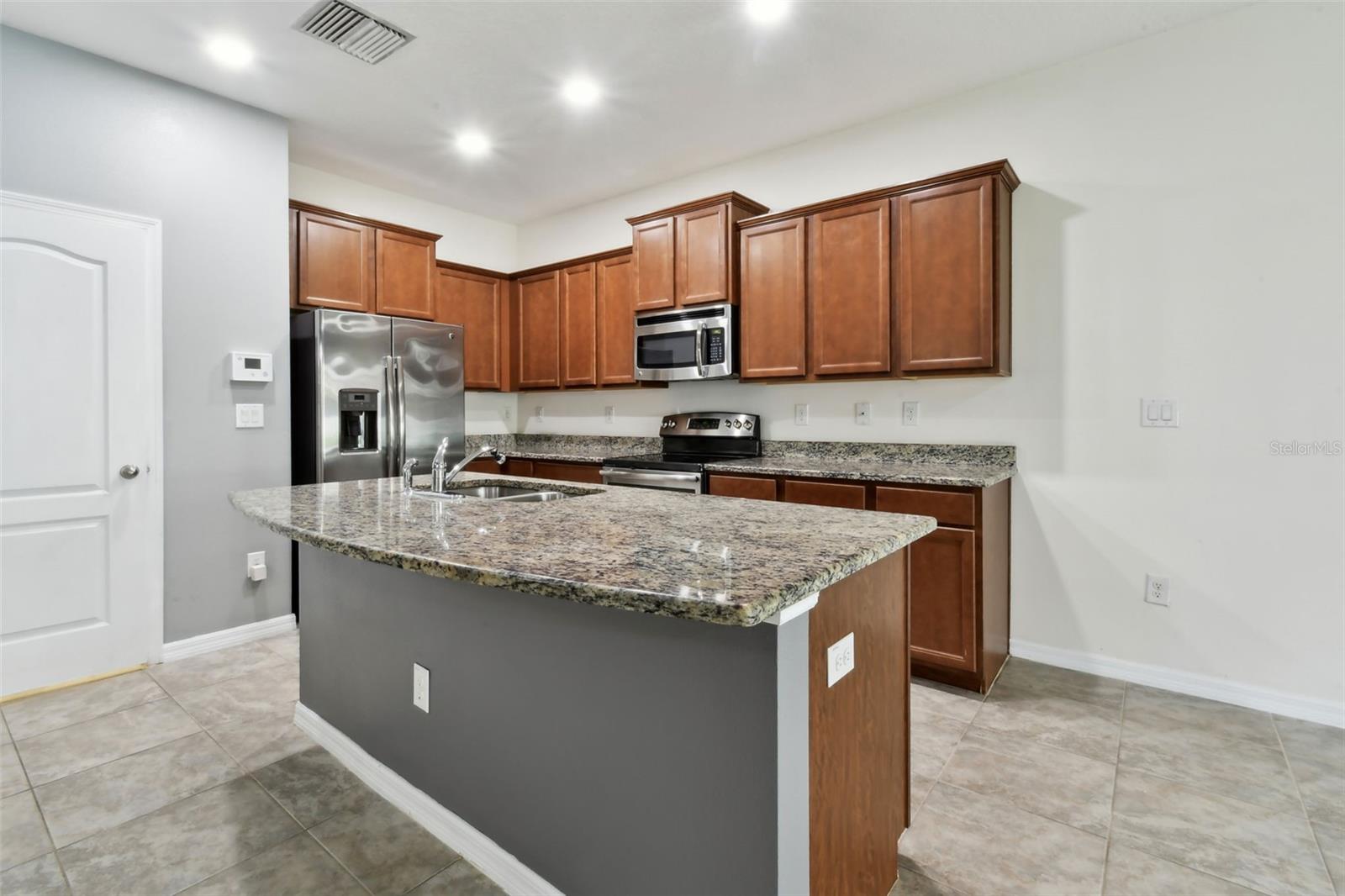 Image 10 of 64 For 10409 Orchid Mist Court