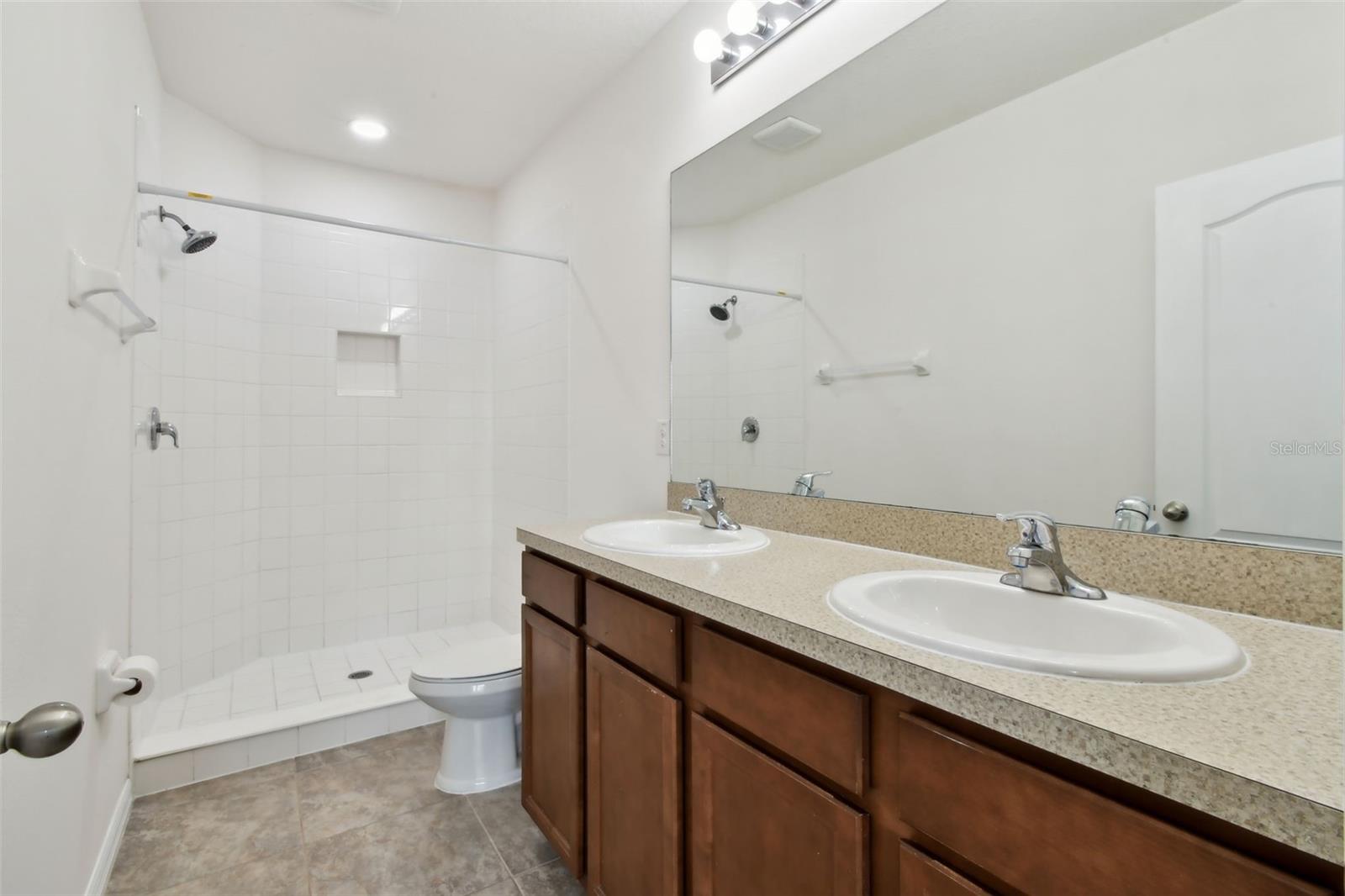 Image 30 of 64 For 10409 Orchid Mist Court