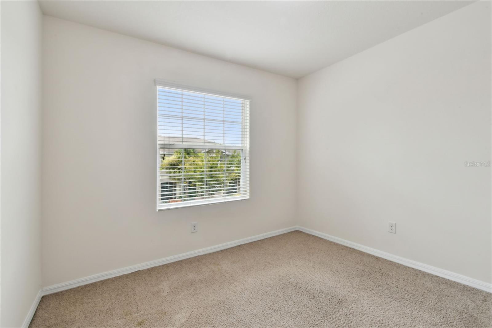 Image 42 of 64 For 10409 Orchid Mist Court