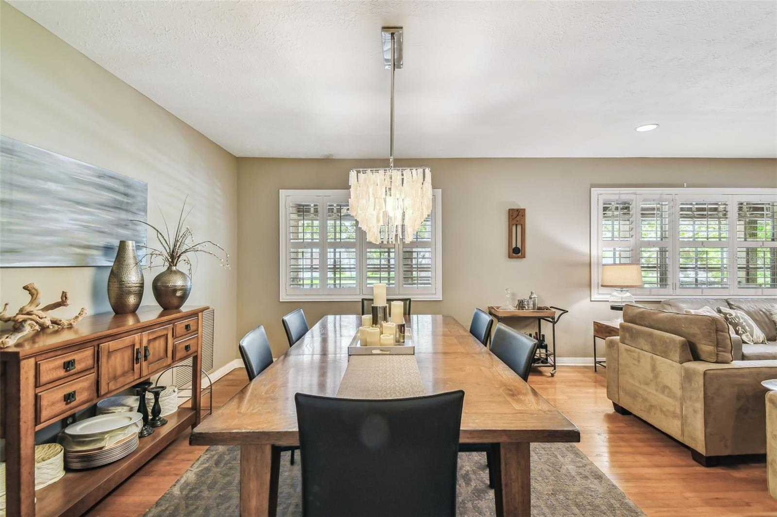 Image 10 of 44 For 563 Madeira Avenue