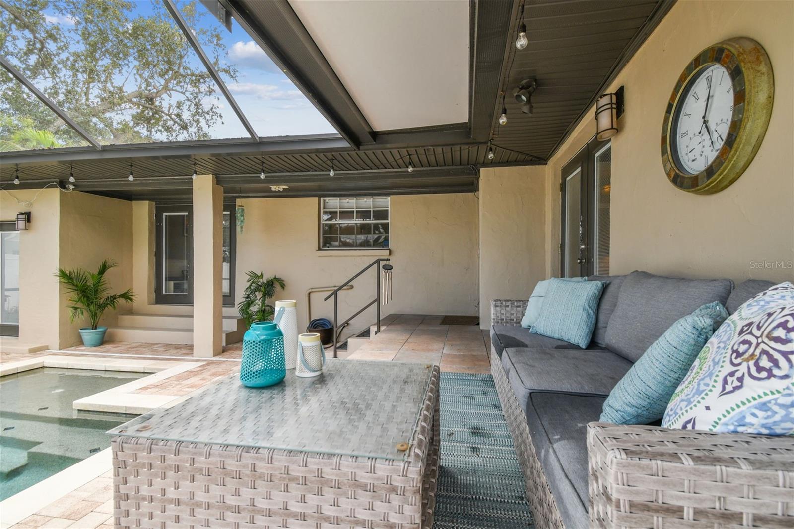 Image 33 of 44 For 563 Madeira Avenue