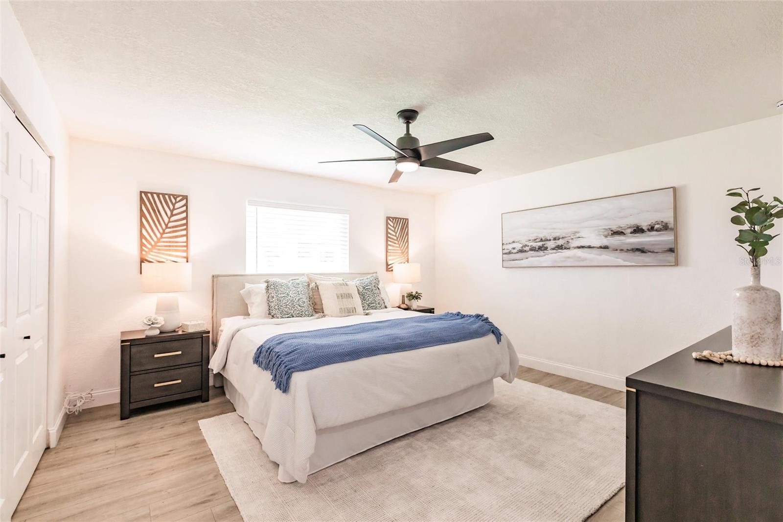 Image 18 of 33 For 3316 Port Charlotte Boulevard
