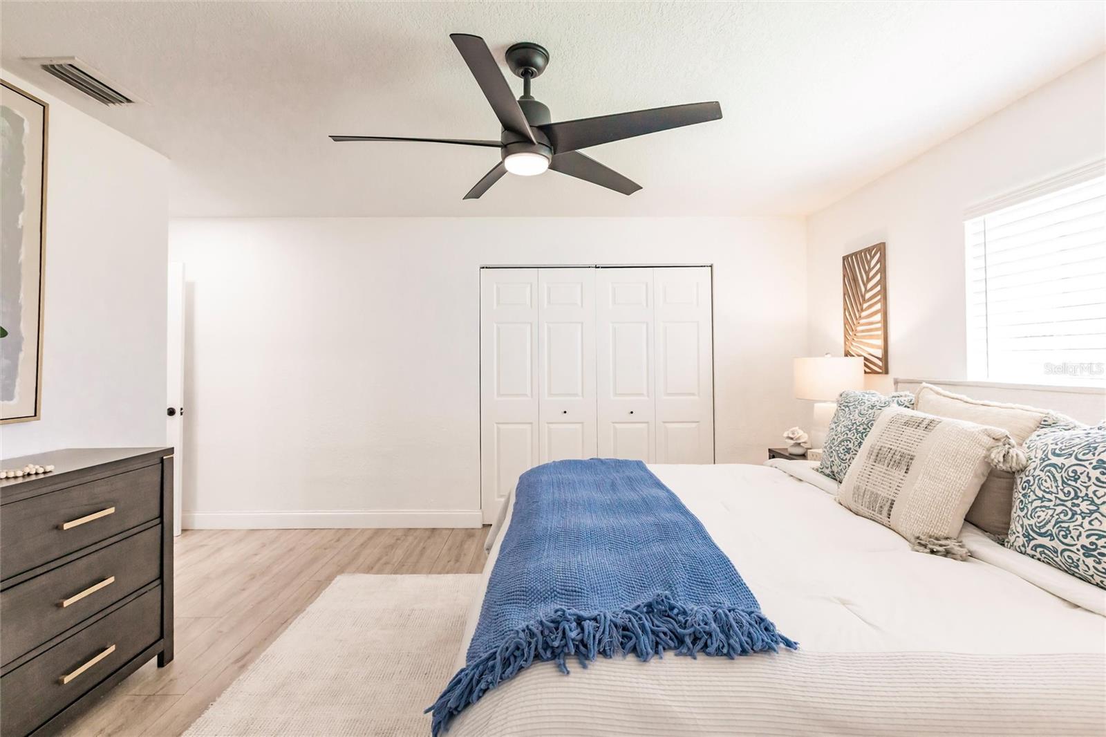 Image 21 of 33 For 3316 Port Charlotte Boulevard