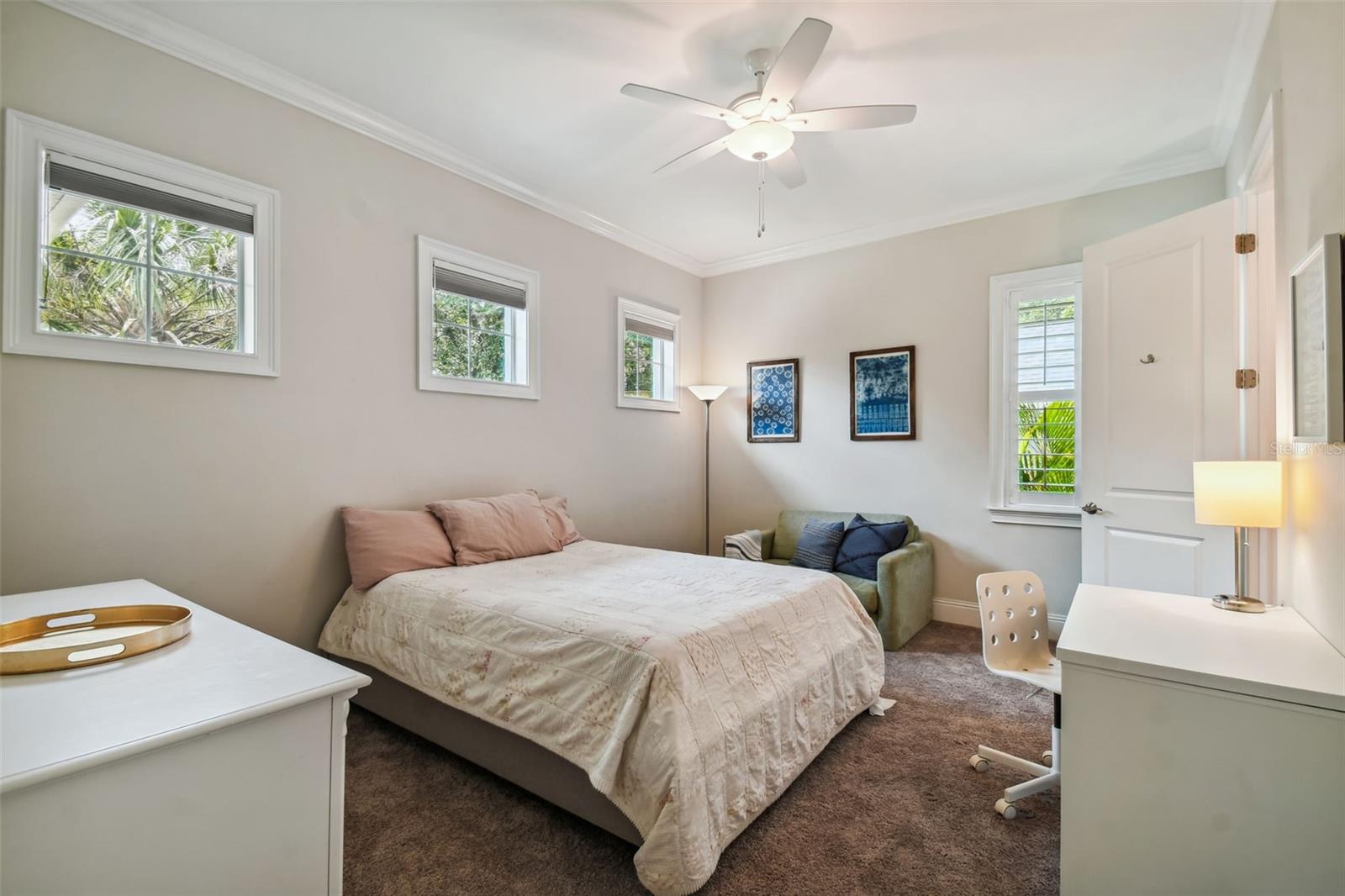 Image 37 of 37 For 3109 Granada Street W