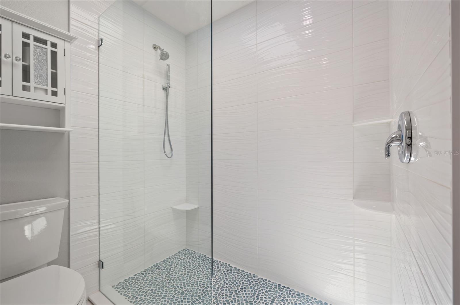 Image 15 of 26 For 17554 Fairmeadow Drive