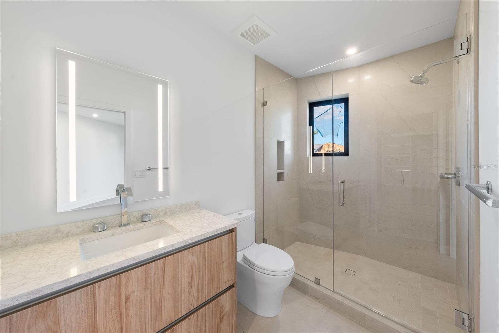 Image 60 of 89 For 107 Martinique Avenue