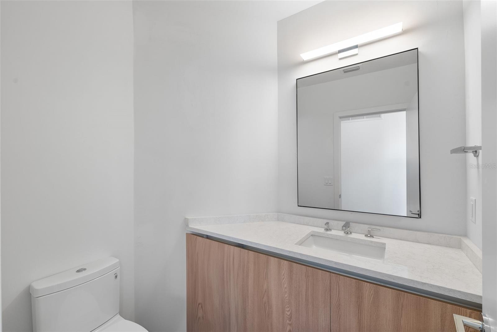 Image 65 of 89 For 107 Martinique Avenue