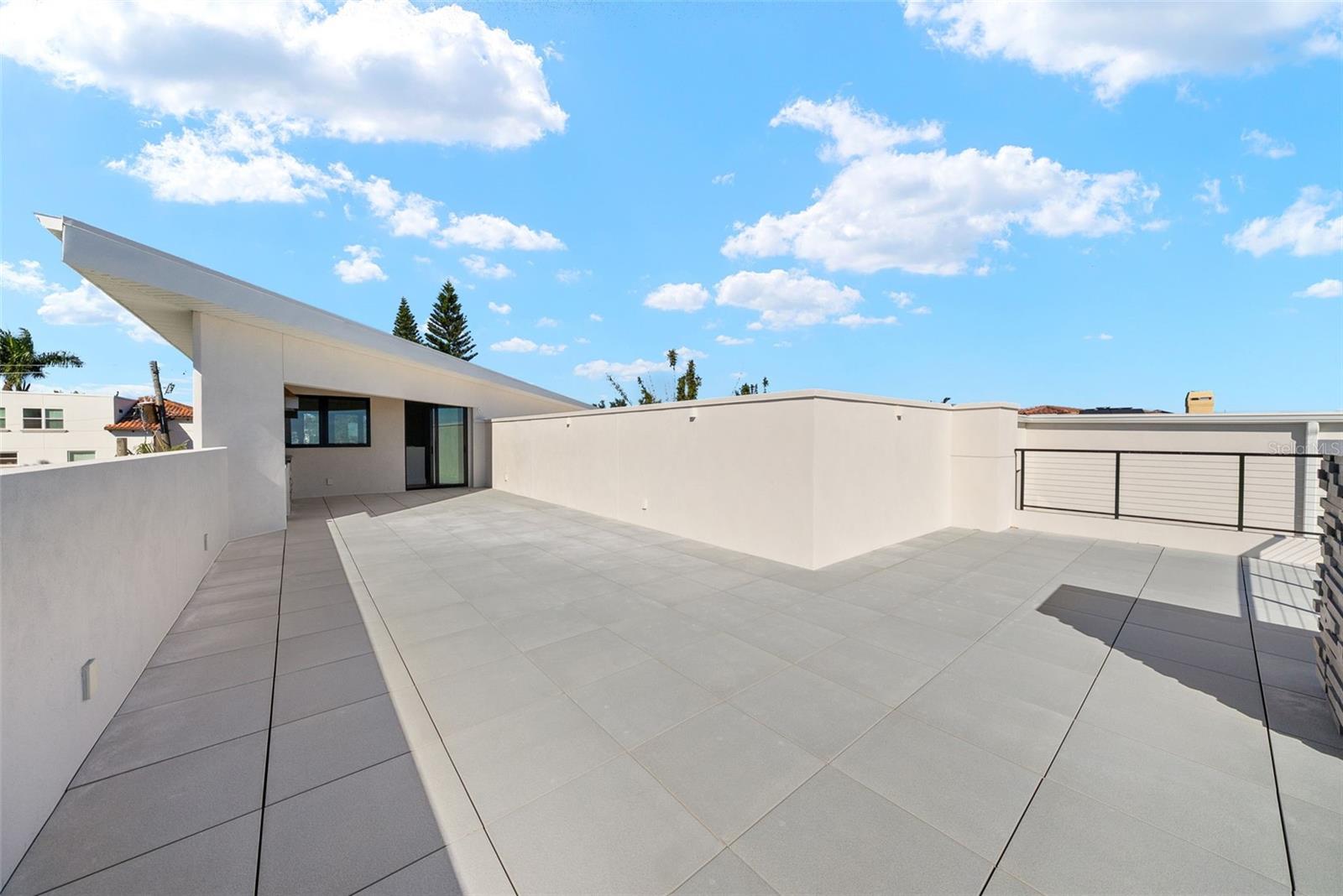 Image 67 of 89 For 107 Martinique Avenue