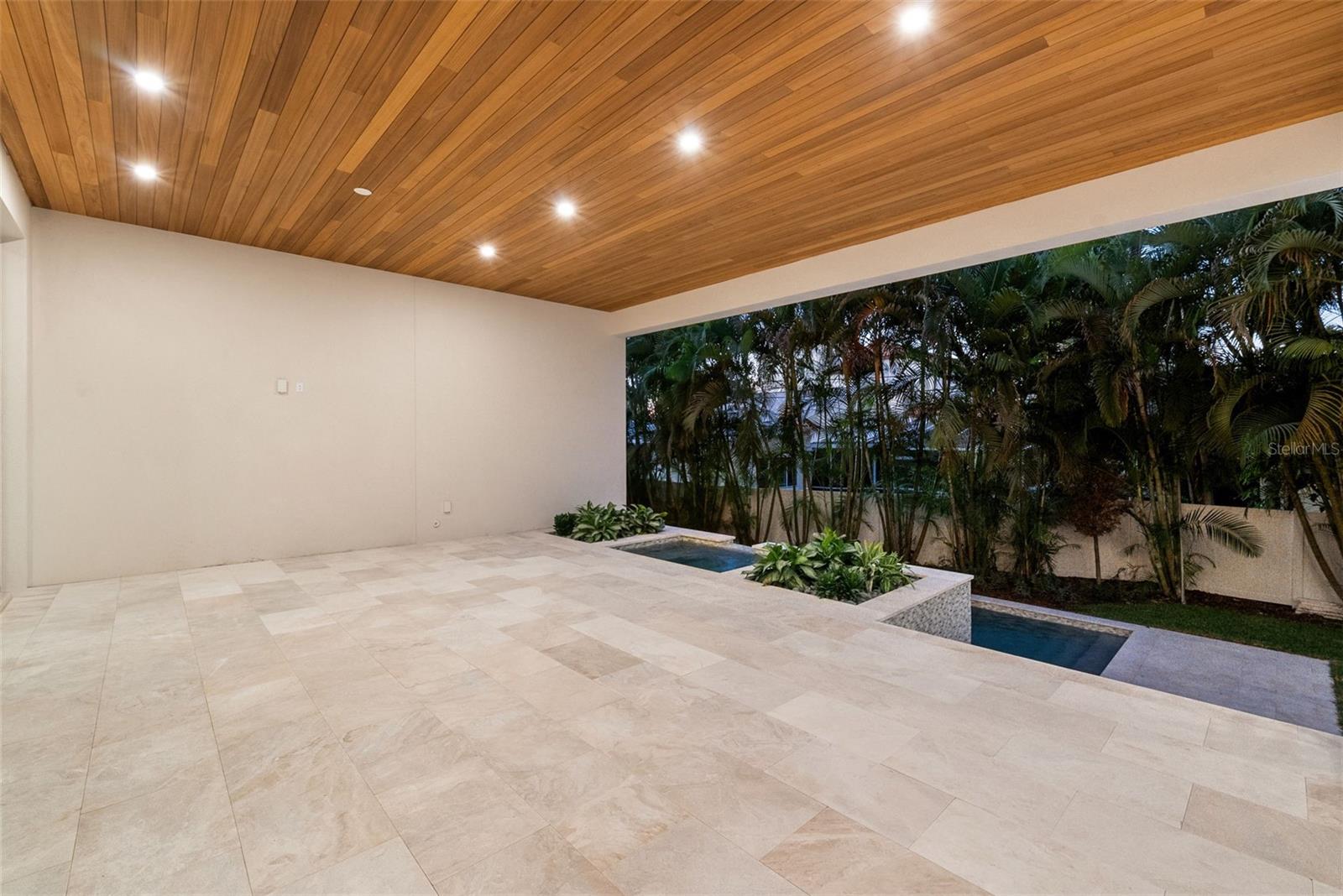 Image 76 of 89 For 107 Martinique Avenue