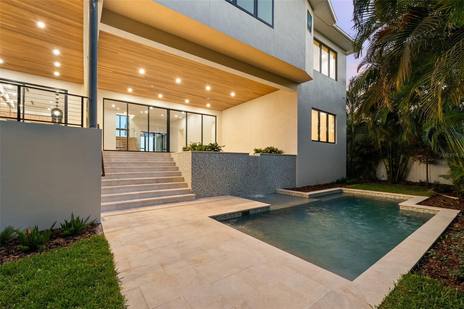 Image 79 of 89 For 107 Martinique Avenue