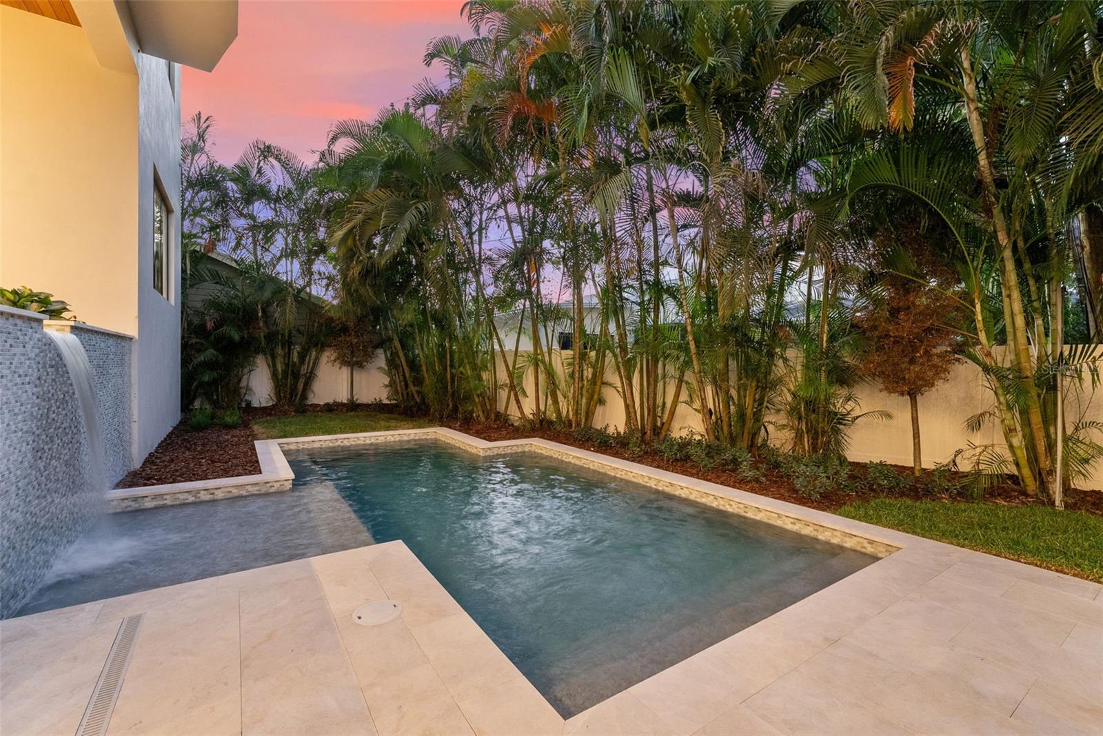 Image 80 of 89 For 107 Martinique Avenue