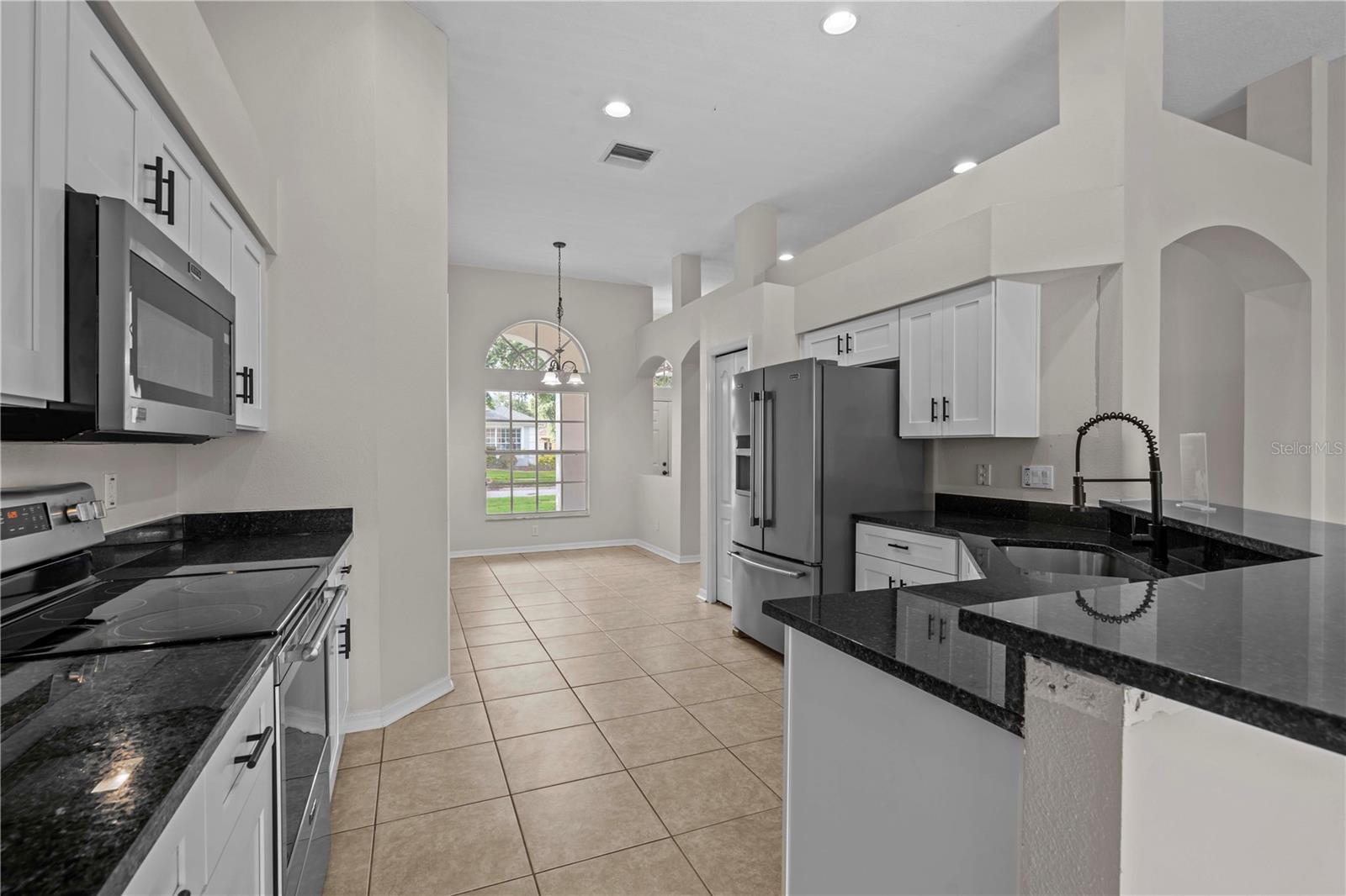 Image 10 of 46 For 11611 Jordans Landing Ct