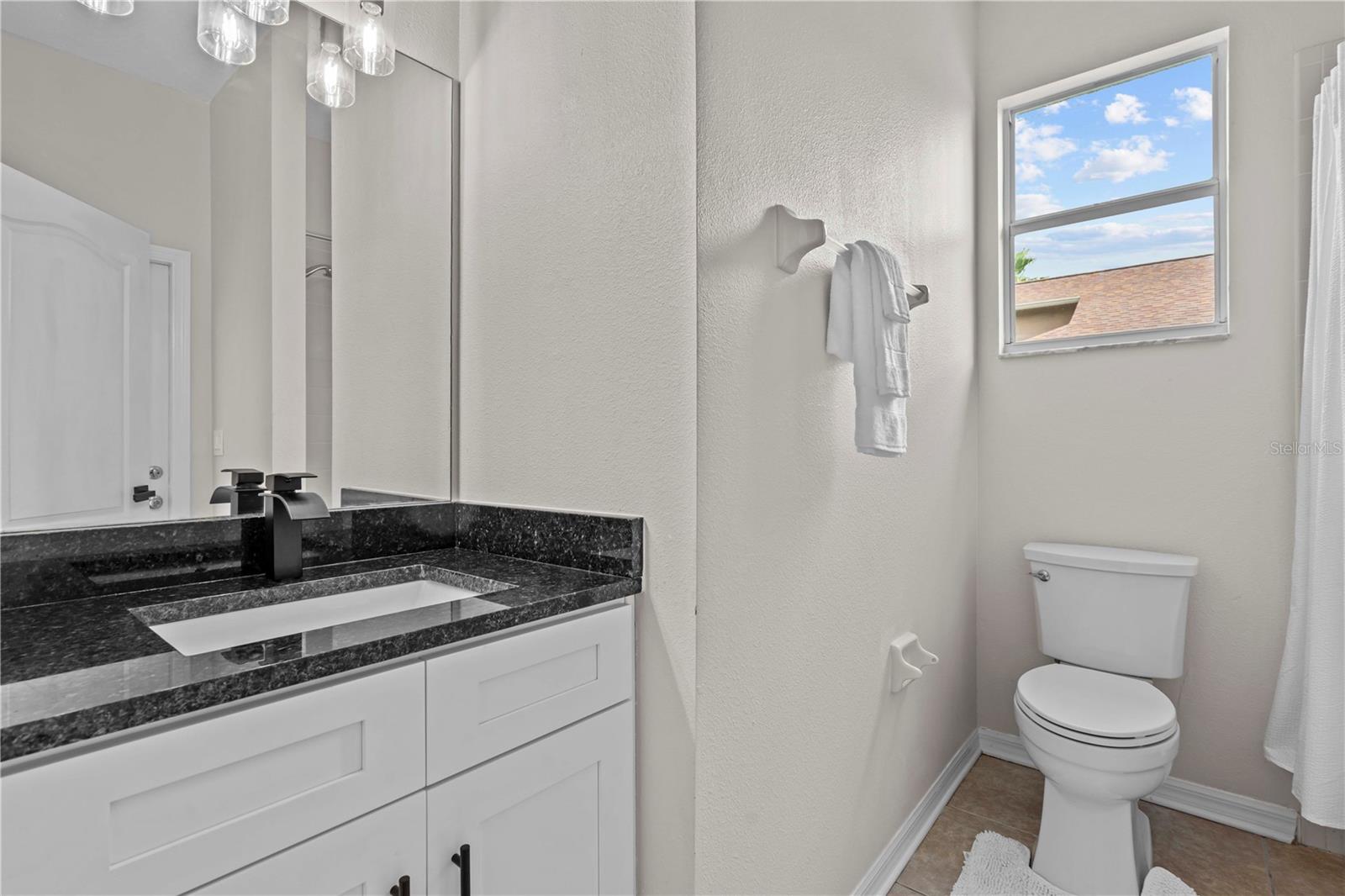 Image 26 of 46 For 11611 Jordans Landing Ct
