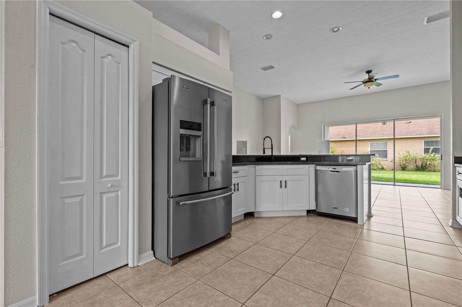 Image 4 of 46 For 11611 Jordans Landing Ct