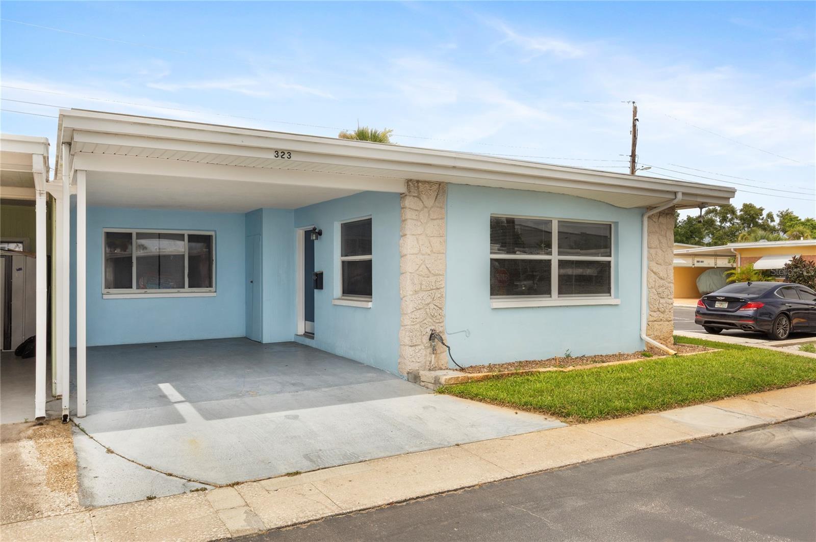 Image 2 of 27 For 250 Rosery Road Nw 323