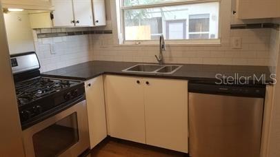 Image 6 of 19 For 700 Grove Street N 1