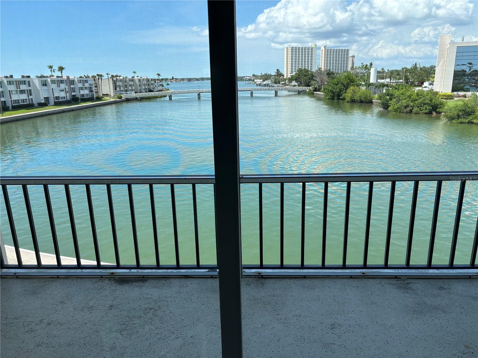Image 5 of 45 For 7401 Bay Island Drive S 338