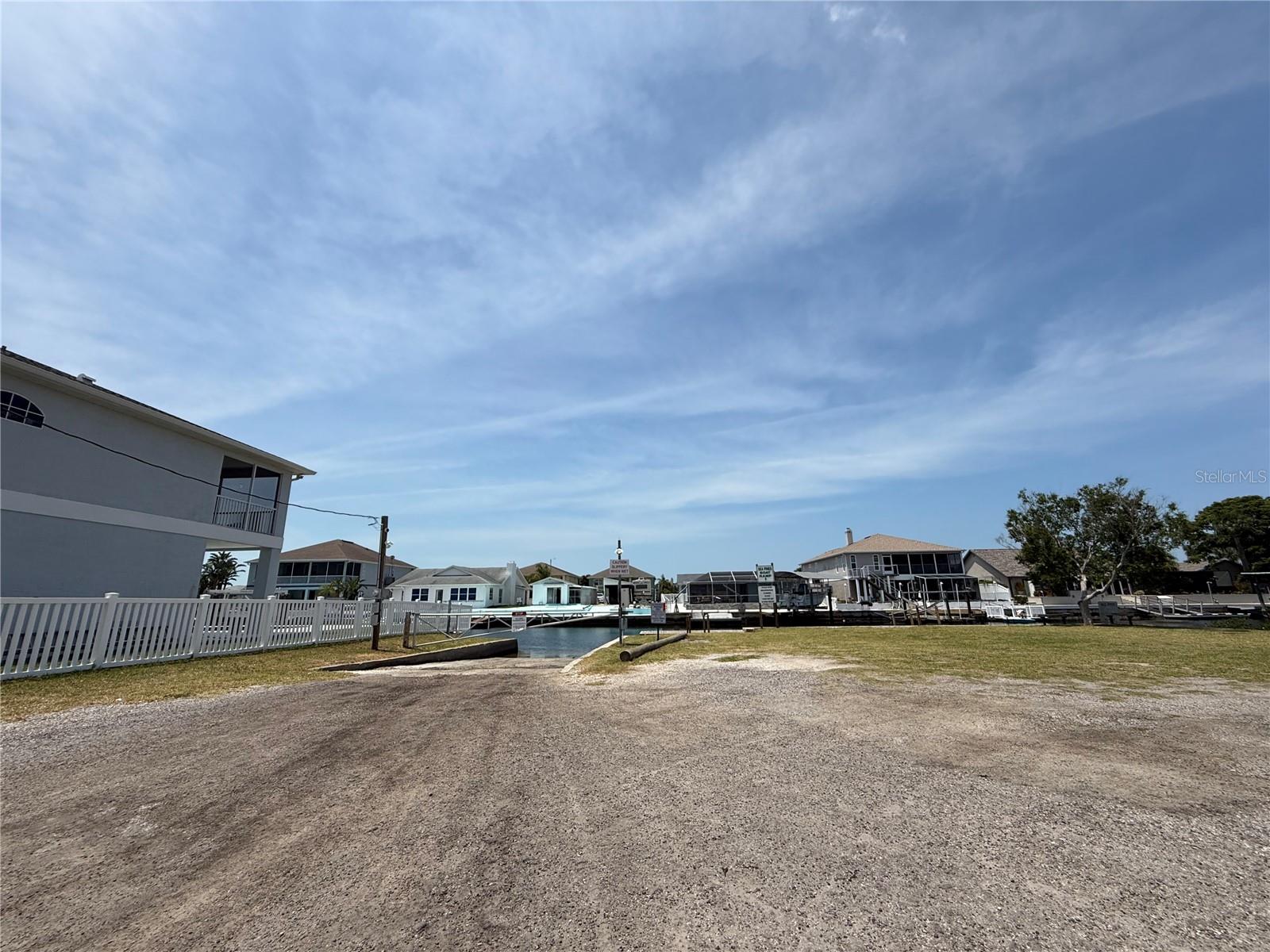 Image 12 of 20 For 7400 Mako Drive