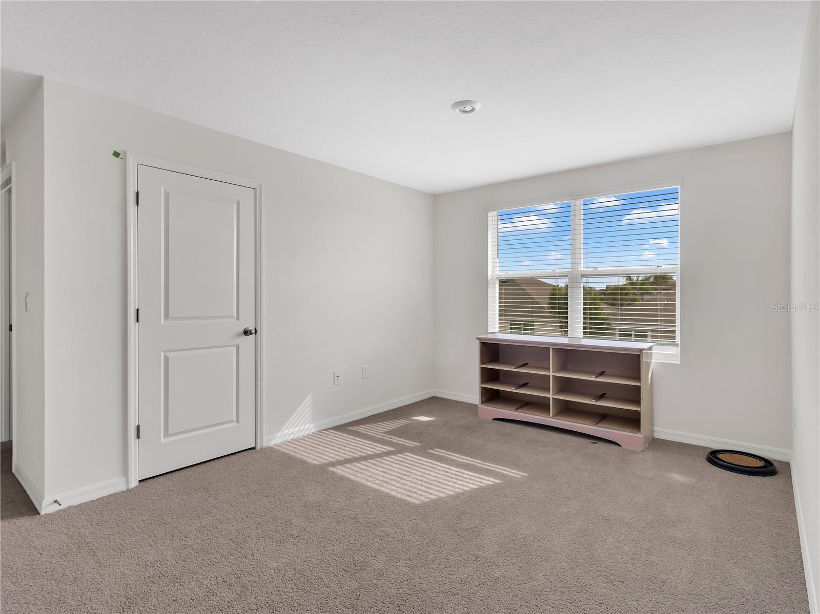 Image 19 of 43 For 16669 Windmill Forge Pass Nw