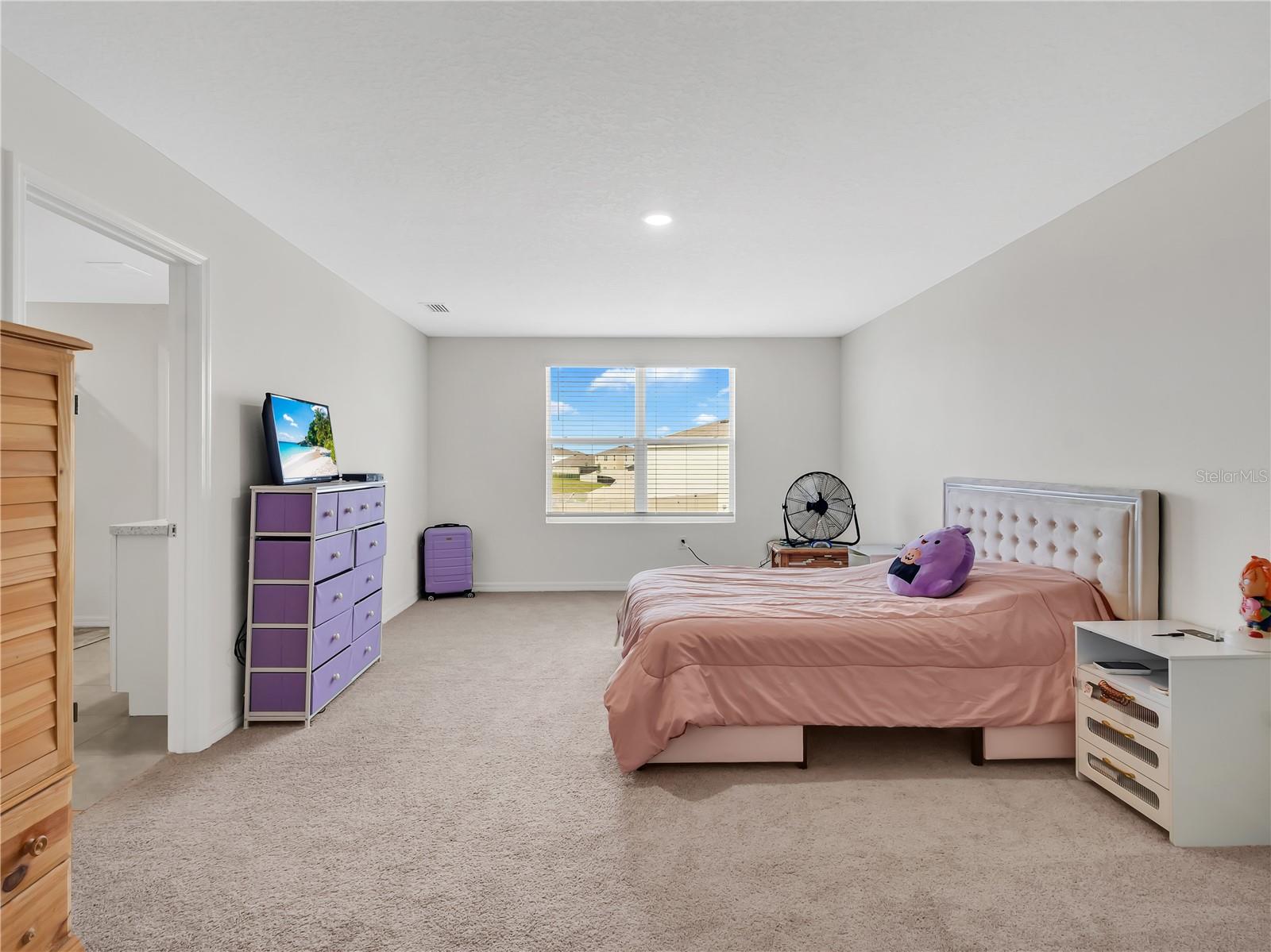 Image 23 of 43 For 16669 Windmill Forge Pass Nw