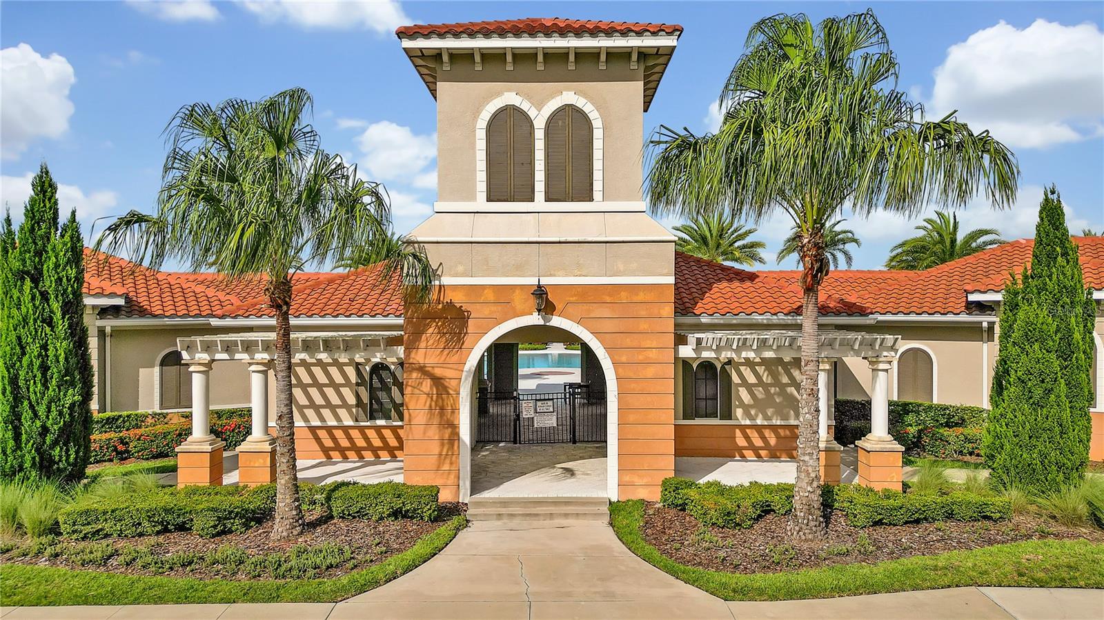 Image 33 of 43 For 16669 Windmill Forge Pass Nw