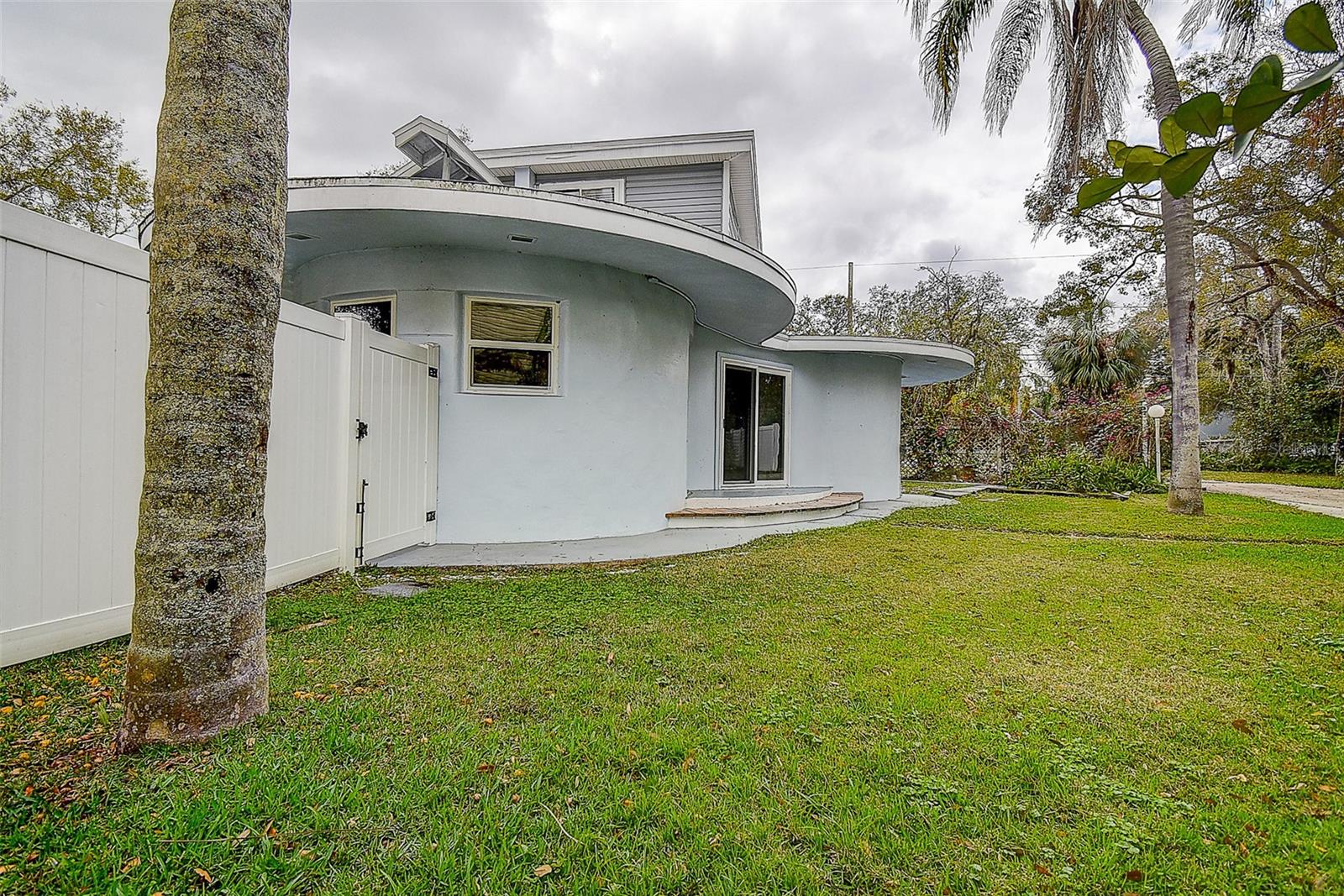 Image 24 of 36 For 1111 Dr M L King Jr Street N