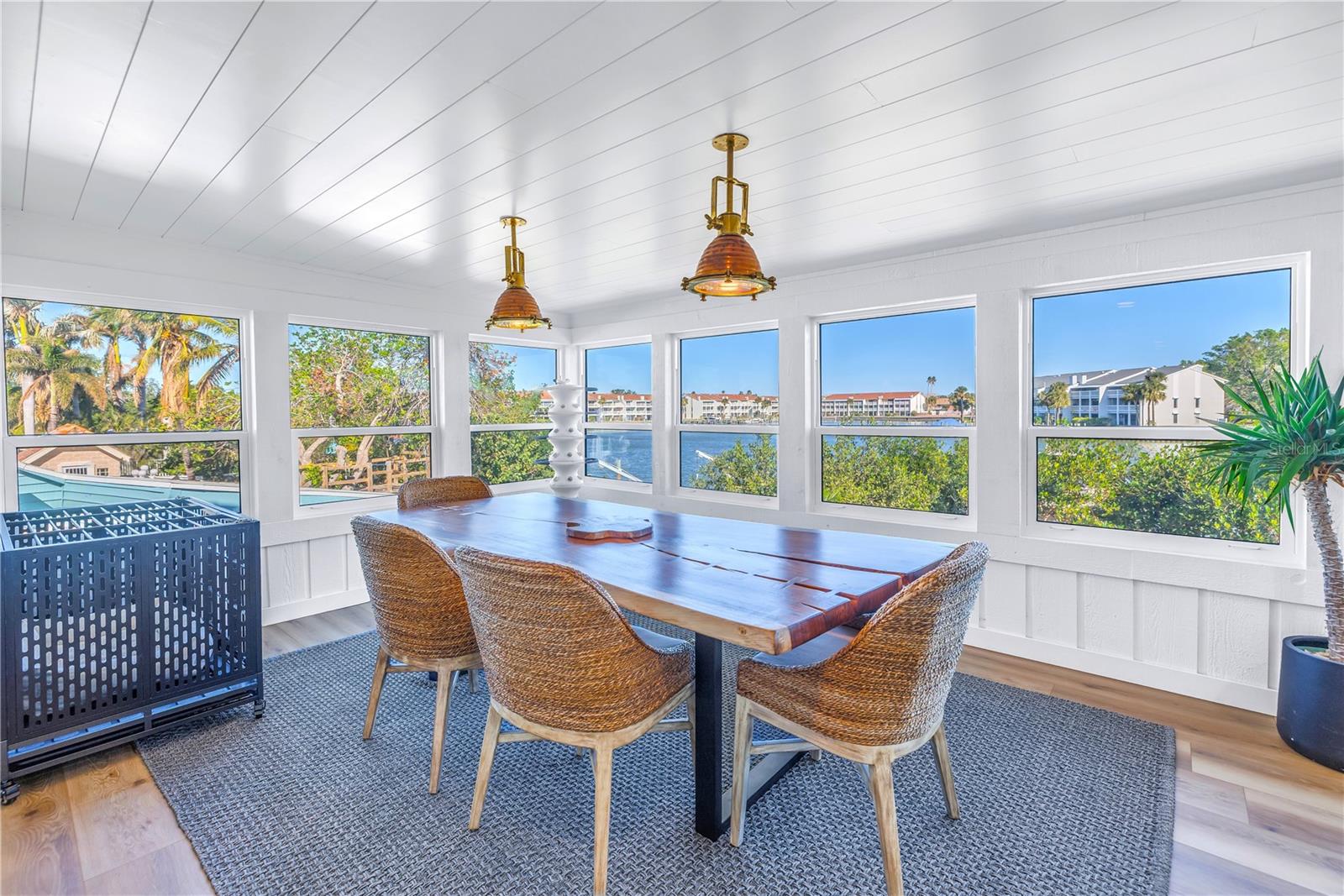 Details for 12016 Lagoon Ln, TREASURE ISLAND, FL 33706