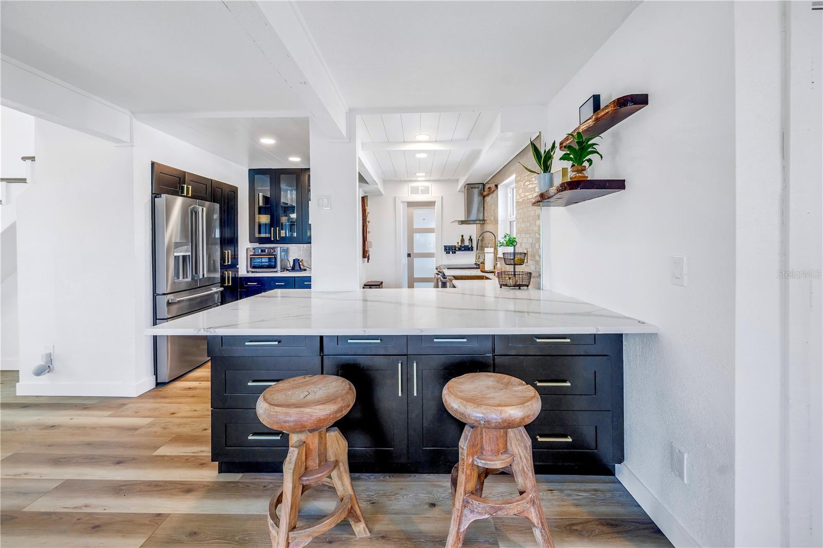 Image 10 of 33 For 12016 Lagoon Ln